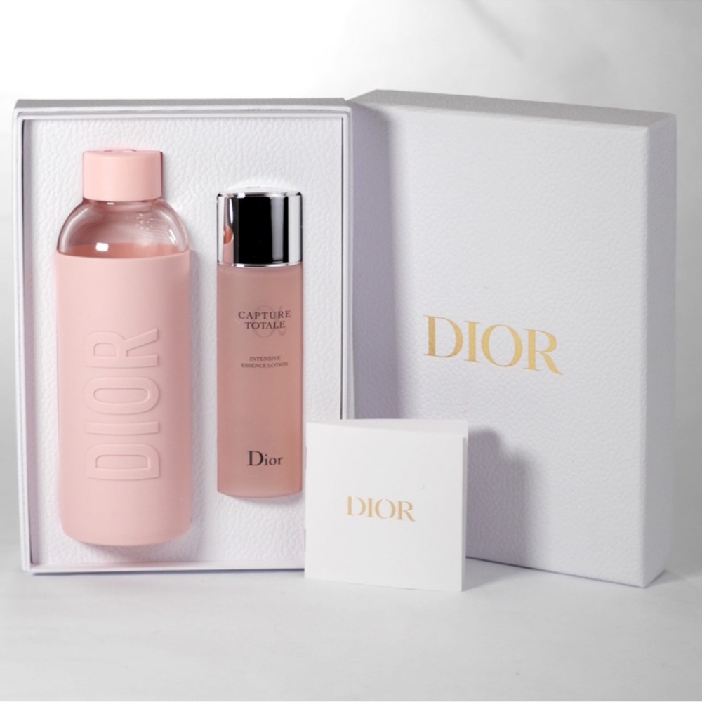 Brand New Dior Water Bottle and capture Totale